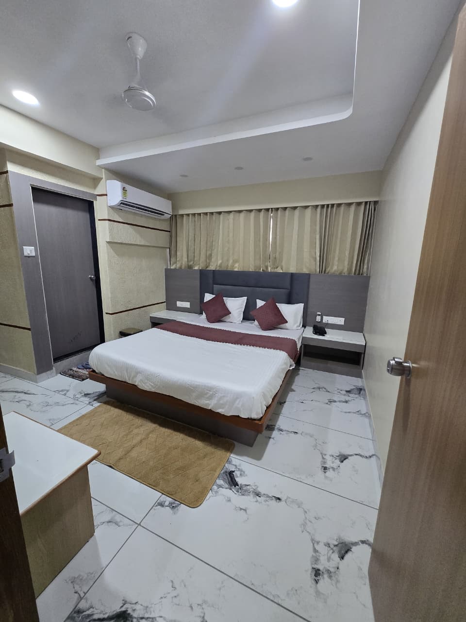 Hotel Room 3